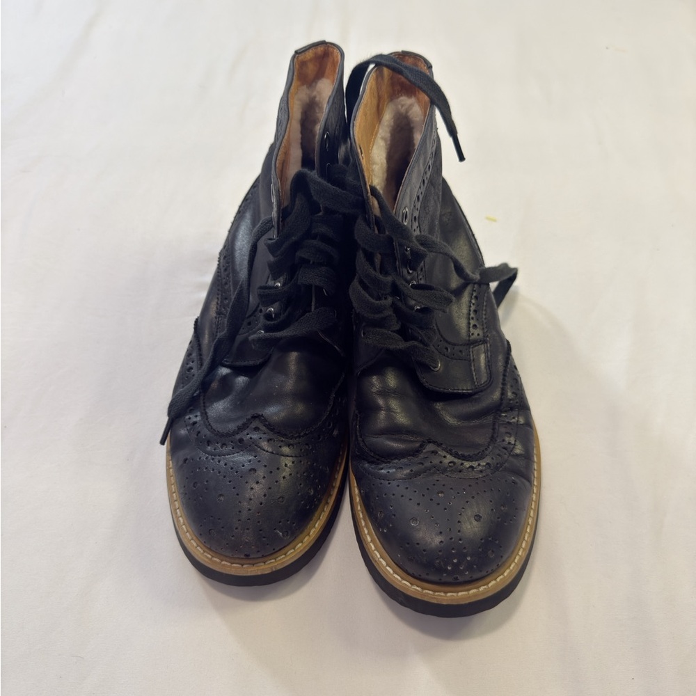 UGG Black Leather Lace-Up Boots